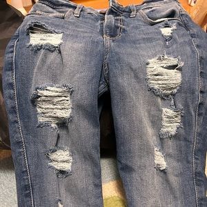 Hollister size 1sdistressed curvy high rise super skinny jeans